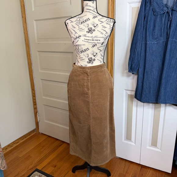 Jones New York Dresses & Skirts - Vintage Jones New York Corduroy Maxi Skirt 8 Petite Western Retro Neutral Preppy